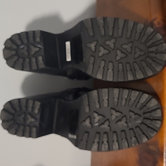 Torrid black platforms size 10W - Picture 2 of 9